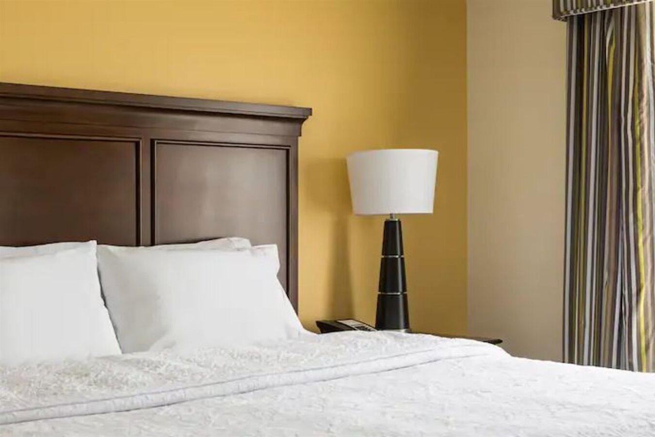 Hampton Inn & Suites Philadelphia Montgomeryville North Wales Екстер'єр фото